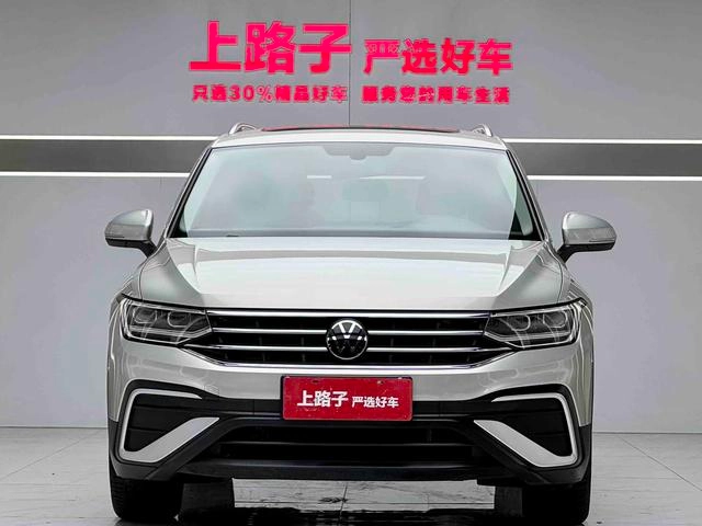 Volkswagen Tiguan L 2021 330TSI Автоматическая версия с двумя приводами экстерьер фото 2