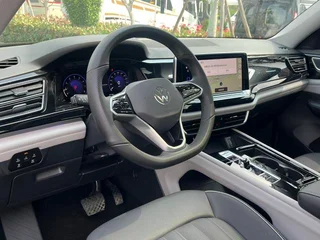 Volkswagen Teramont 2023 330TSI Two-wheel Drive Respect Deluxe Edition interior photo 11