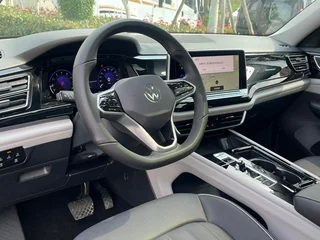 Volkswagen Teramont 2023 330TSI Two-wheel Drive Respect Deluxe Edition interior photo 13