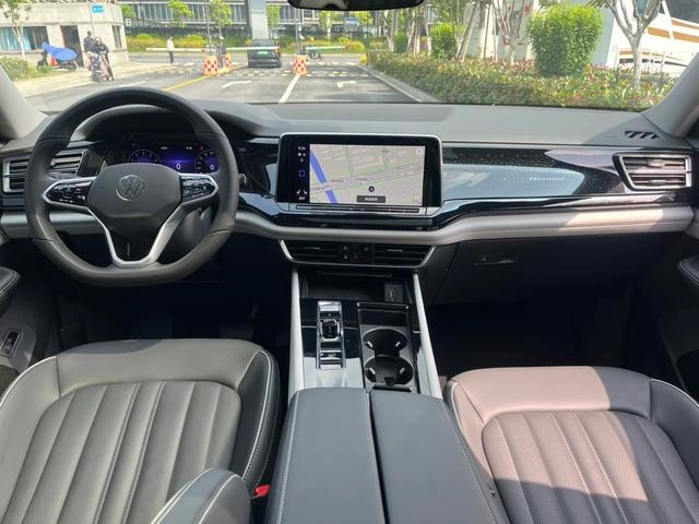 Volkswagen Teramont 2023 330TSI Two-wheel Drive Respect Deluxe Edition interior photo 18