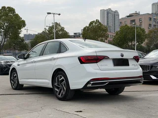 Volkswagen Sagitar 2023 300TSI DSG Versión más allá exterior foto 4