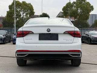 Volkswagen Sagitar 2023 300TSI DSG Versión más allá exterior foto 5