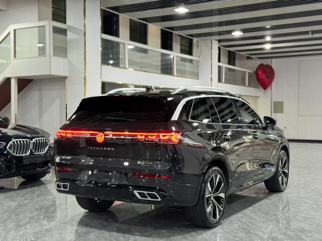 Volkswagen Tavendor 2023 380TSI Полный привод R-Line Тур издание интерьер фото 16