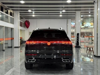 Volkswagen Tavendor 2023 380TSI Полный привод R-Line Тур издание интерьер фото 17