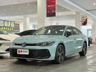 Volkswagen Passat 2025 Pro 380TSI Star Dragon Edition