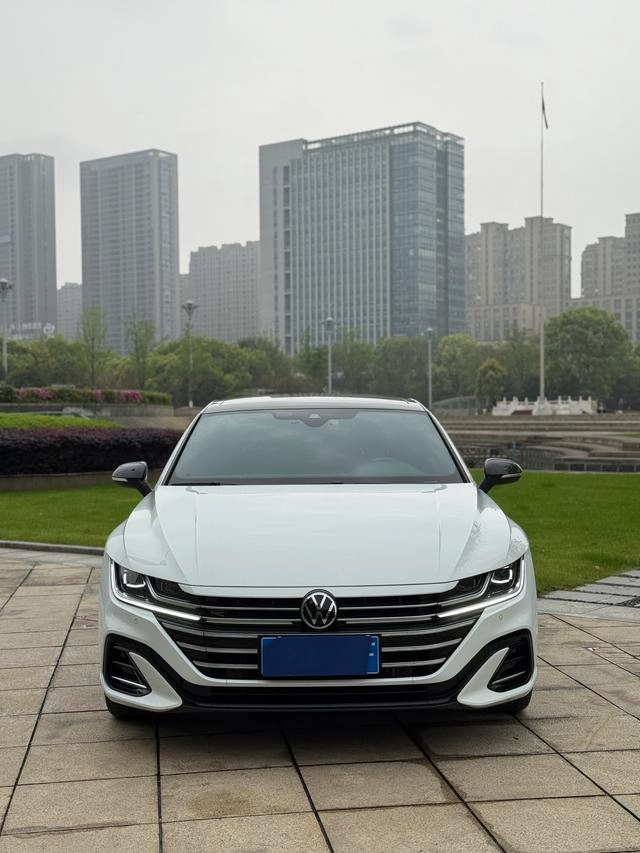 Volkswagen CC 2023 380TSI Привлекательный выпуск экстерьер фото 2