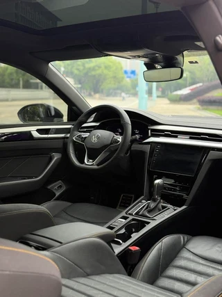 Volkswagen CC 2023 380TSI Привлекательный выпуск интерьер фото 6