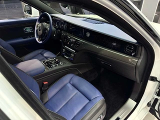 Rolls-Royce Ghost 2022 6.7T Black Badge экстерьер фото 5