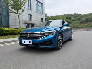 Volkswagen Sagitar 2023 300TSI DSG Edición de excelencia