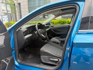 Volkswagen Sagitar 2023 300TSI DSG Premium Edition interior photo 9
