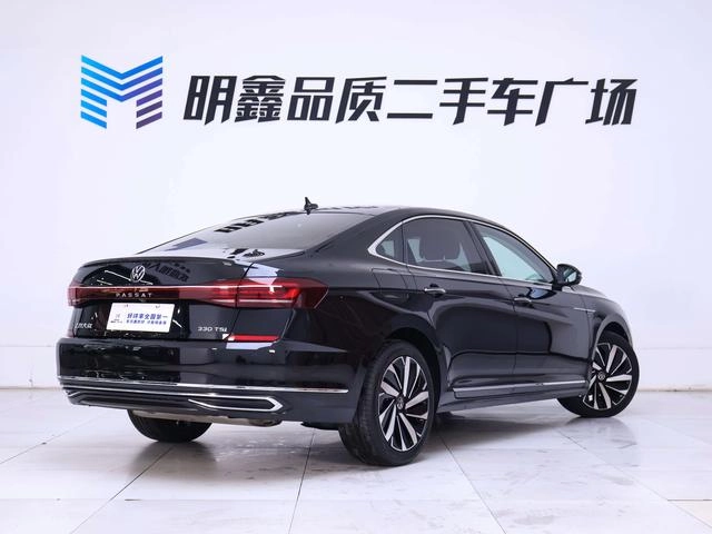 Volkswagen Passat 2023 Mise à jour 330TSI Version de luxe extérieur photo 8