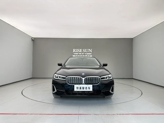 BMW 5 Series 2022 Deuxième lifting 525Li Ensemble de luxe extérieur photo 2