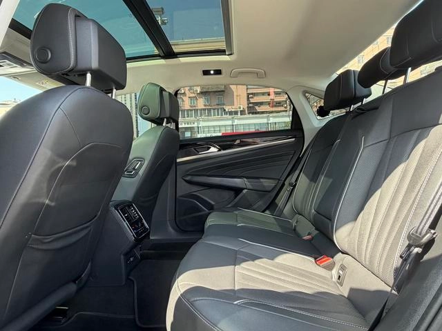 Volkswagen Passat 2024 380TSI Star Elite Edition exterior photo 8