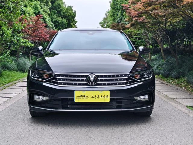 Volkswagen Magotan 2025 Наслаждайтесь 330TSI DSG Люксовый экстерьер фото 2