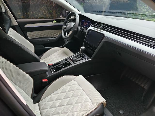 Volkswagen Magotan 2025 Наслаждайтесь 330TSI DSG Люксовый интерьер фото 10