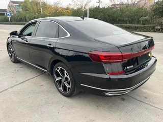 Volkswagen Passat 2023 Restyling 330TSI Star Deluxe Edition interior photo 13