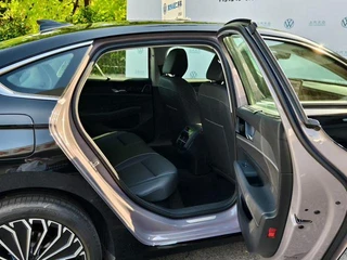 Volkswagen Passat 2025 Pro 380TSI Long Zun Edition exterior photo 2