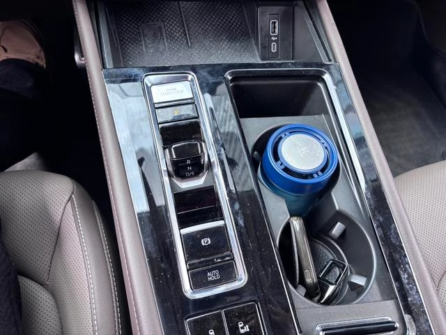 Volkswagen Viloran 2023 Restyling 380TSI Zunchi Edition interior photo 13