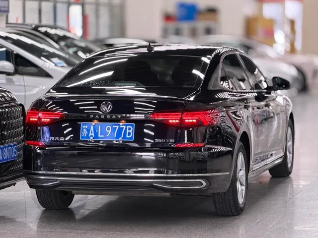Volkswagen Passat 2020 Restyling 280TSI Business Edition Country VI exterior photo 4