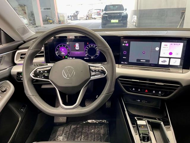 Volkswagen Lamando 2022 Lamando L 280TSI DSG Cool Spicy Edition interior photo 12
