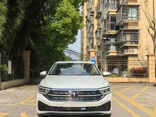 Volkswagen Sagitar 2023 300TSI DSG Premium Edition exterior photo 2