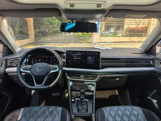 Volkswagen Sagitar 2023 300TSI DSG Premium Edition exterior photo 5