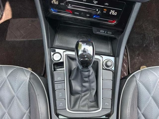 Volkswagen Sagitar 2023 300TSI DSG Premium Edition exterior photo 8