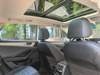 Volkswagen Sagitar 2023 300TSI DSG Premium Edition interior photo 11