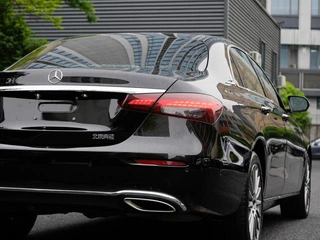 Mercedes-Benz E-Class 2023 E 260 L Passenger car exterior photo 7