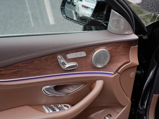 Mercedes-Benz E-Class 2023 E 260 L Passenger car interior photo 14
