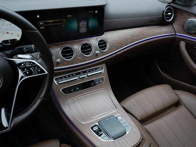 Mercedes-Benz E-Class 2023 E 260 L Passenger car interior photo 17