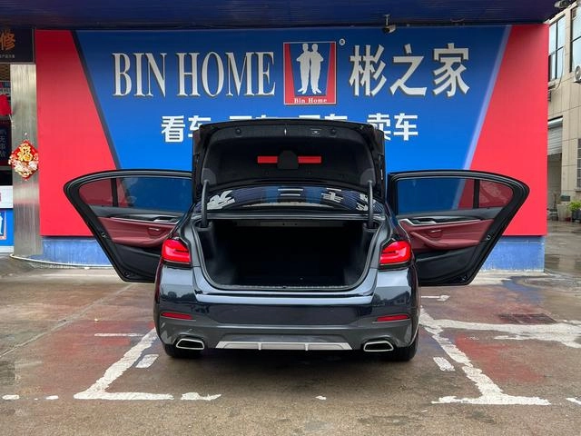 BMW 5 Series 2022 Вторичная модификация 525Li M Спортивный костюм экстерьер фото 9