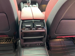 BMW 5 Series 2022 Вторичная модификация 525Li M Спортивный костюм интерьер фото 14