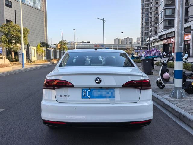 Volkswagen Bora 2021 1.5L Automatique 30 Édition anniversaire extérieur photo 5