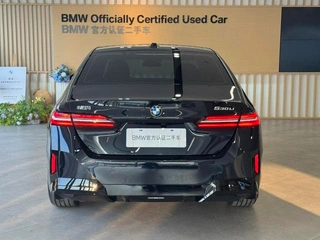 BMW 5 Series 2025 Restyling 530Li Leading Type M Sports suit exterior photo 5