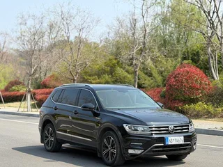 Volkswagen Tiguan L 2021 330TSI Автоматическая версия с двумя приводами экстерьер фото 3