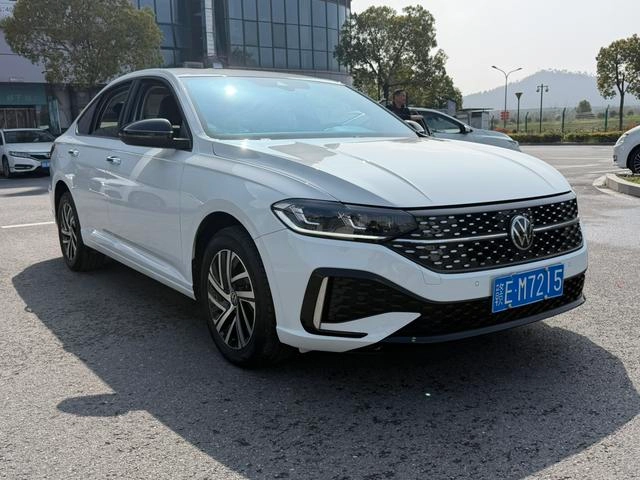 Volkswagen Lavida 2024 300TSI DSG Star Leading Edition exterior foto 3