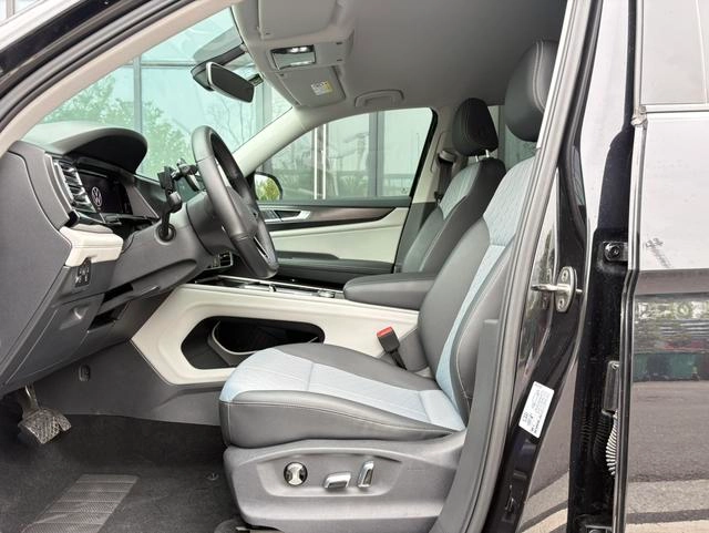 Volkswagen Teramont 2021 380TSI Edición de lujo con tracción en las cuatro ruedas exterior foto 4