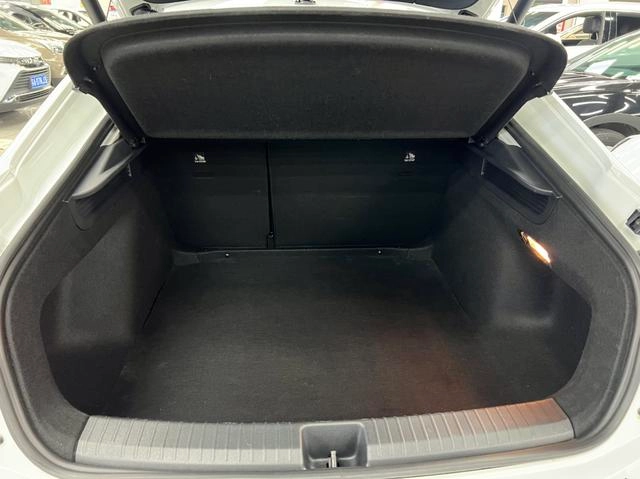 Volkswagen Lamando 2024 Lamando L 280TSI DSG Versión picante interior foto 12