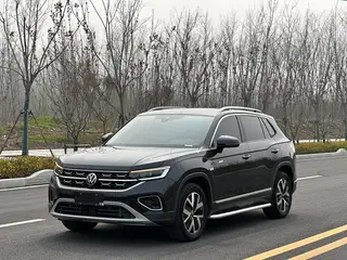 Volkswagen Tayron 2023 280TSI Tracción a dos ruedas de lujo Plus Versión avanzada