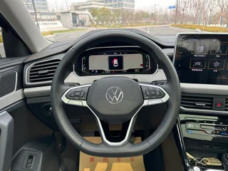 Volkswagen Tayron 2023 280TSI Deux roues motrices, luxe Plus Version avancée intérieur photo 14