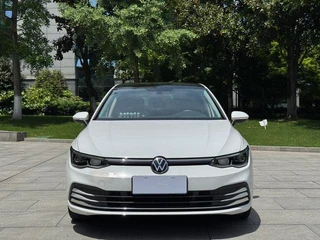 Volkswagen Golf 2023 Модификация 280TSI DSG Pro экстерьер фото 2 Volkswagen Golf 2023 Модификация 280TSI DSG Pro экстерьер фото 2