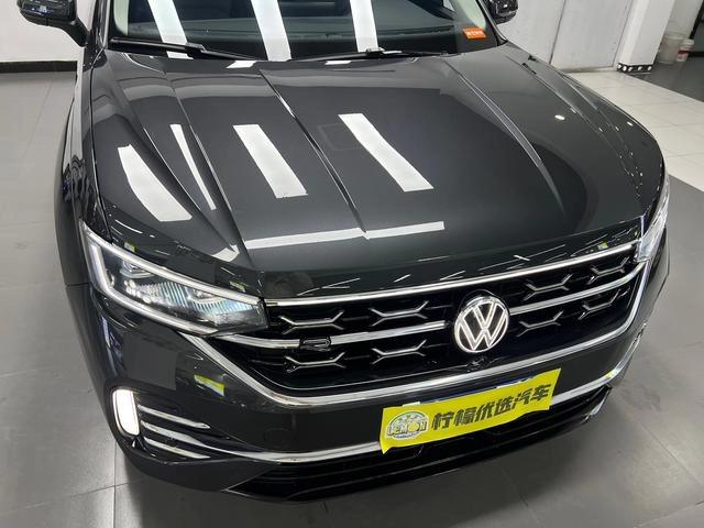 Volkswagen Tayron 2023 380TSI Quatre roues motrices R-Line Version haute performance extérieur photo 5
