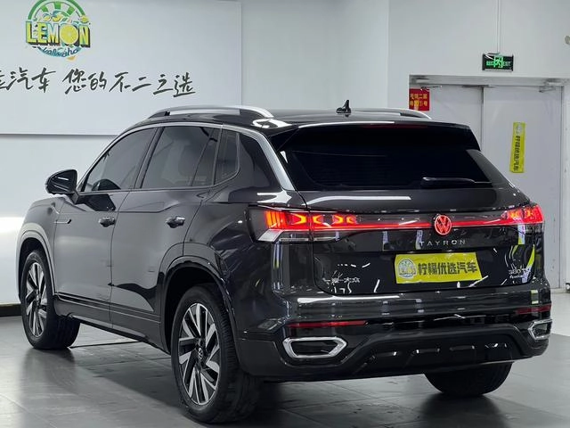 Volkswagen Tayron 2023 380TSI Quatre roues motrices R-Line Version haute performance extérieur photo 8