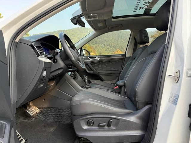 Volkswagen Tiguan L 2022 330TSI Автоматический полный привод R-Line Наслаждайтесь версией экстерьер фото 8