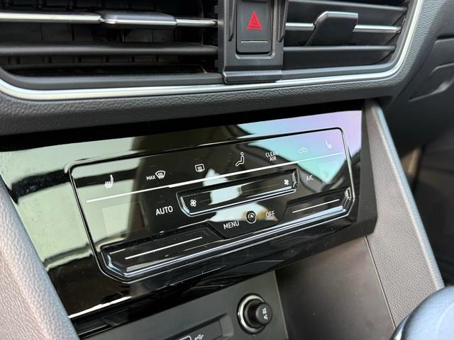 Volkswagen Tiguan L 2022 330TSI Автоматический полный привод R-Line Наслаждайтесь версией интерьер фото 10