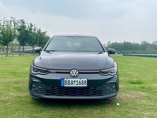 Volkswagen Golf GTI 2021 380TSI DSG GTI exterior foto 2