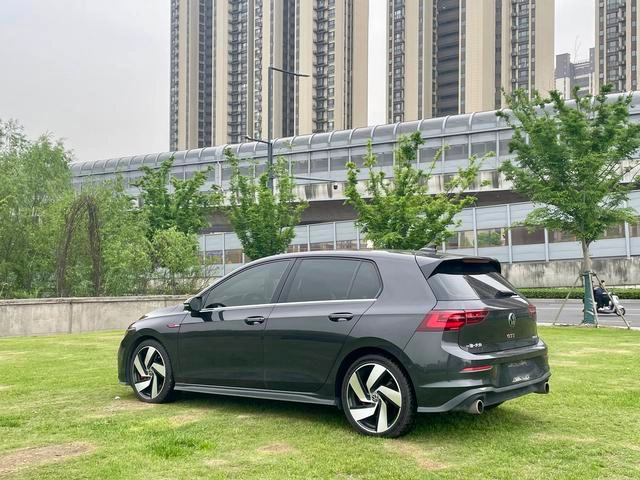 Volkswagen Golf GTI 2021 380TSI DSG GTI exterior foto 6