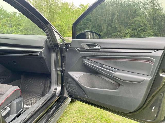 Volkswagen Golf GTI 2021 380TSI DSG GTI interior foto 14