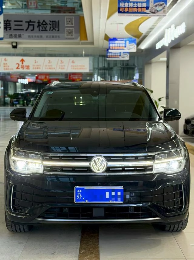 Volkswagen Teramont 2023 Mise à jour Teramont X 380TSI Version de luxe de respect à quatre roues motrices extérieur photo 2